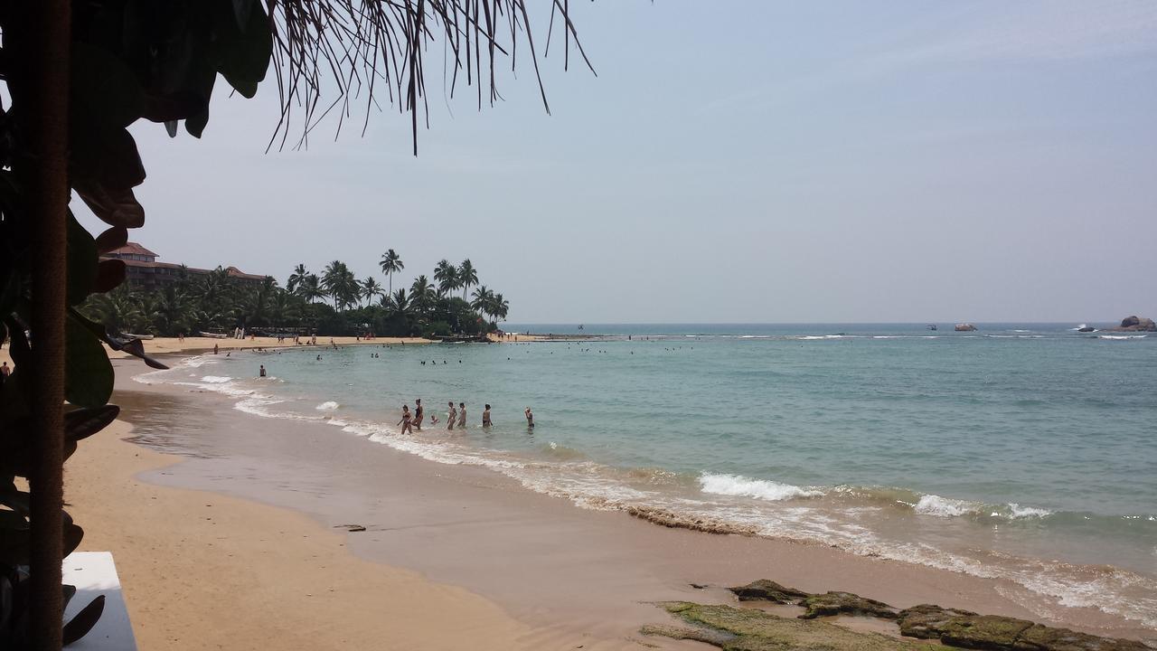Coral Seas Beach 히카두와 외부 사진