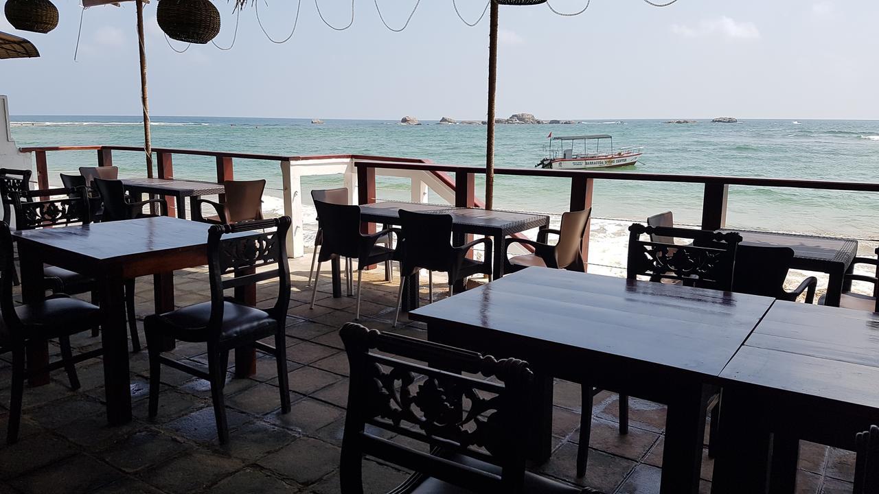 Coral Seas Beach 히카두와 외부 사진