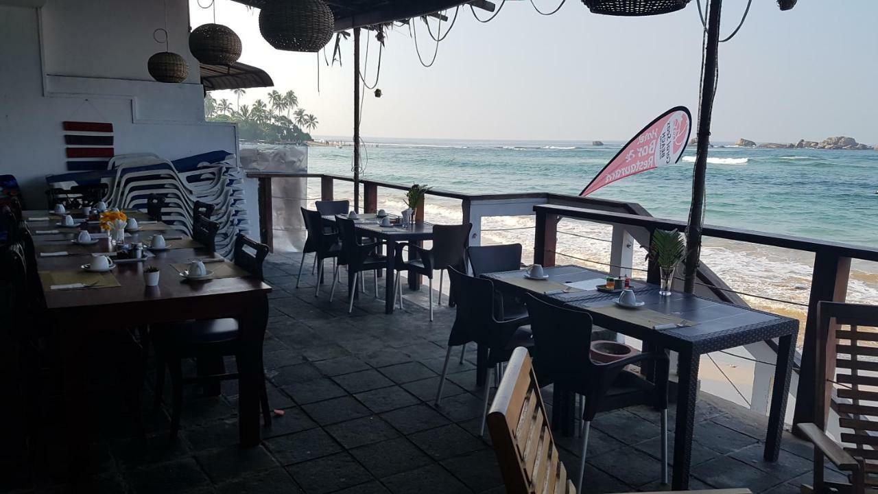 Coral Seas Beach 히카두와 외부 사진